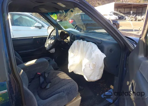 2001 GMC Sonoma Sls from USA, damaged, VIN 1GTCS19W618161489